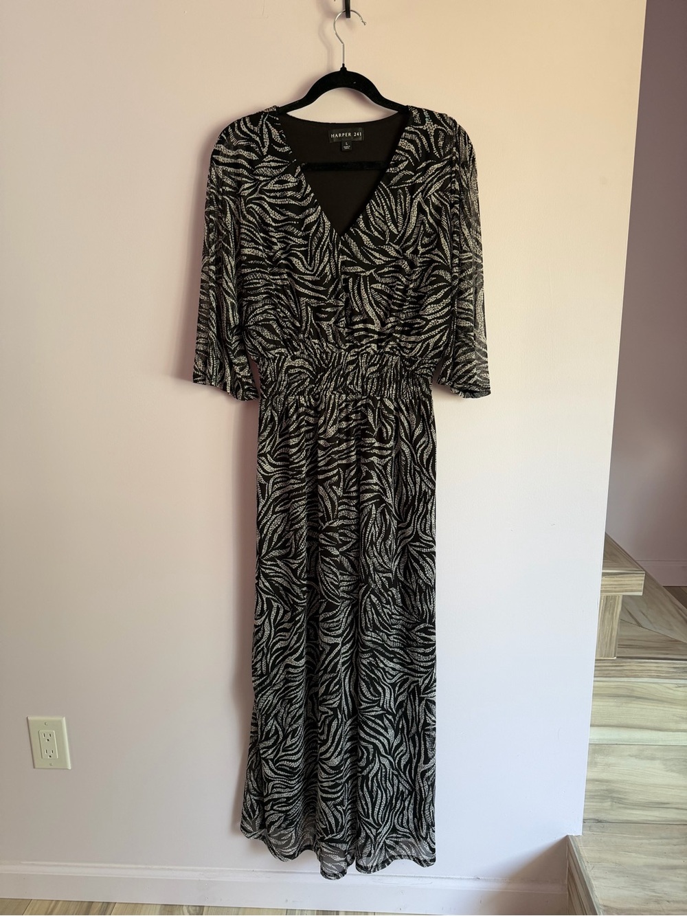 Harper 241 Black & White Zebra-Print V-Neck Maxi Dress L